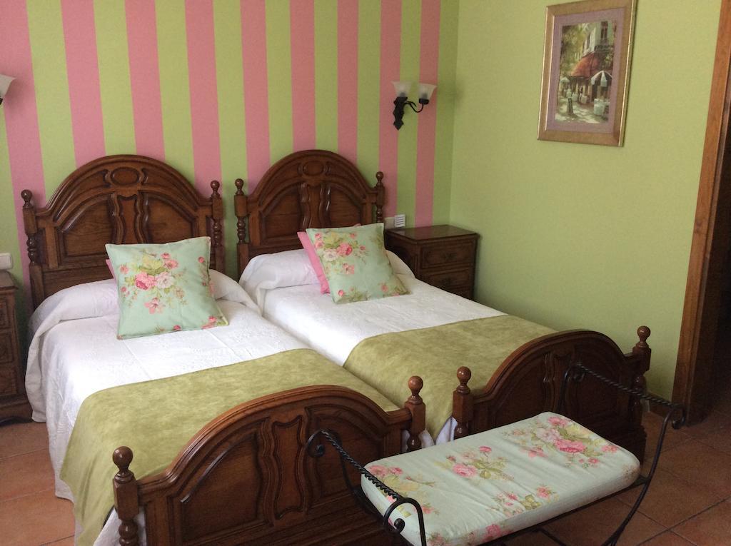 Hotel Rural Los Roturos Maestu Habitación foto
